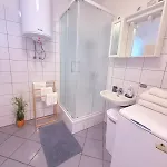 House Rukavina 度假居 *